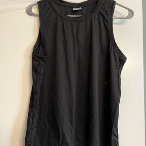 Black large work out tank